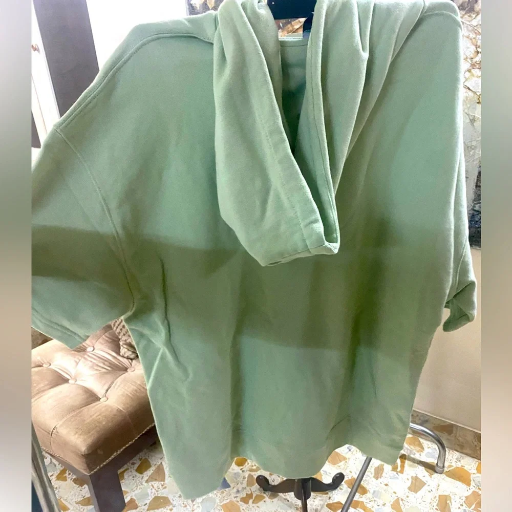 ZARA HOODED SWEATSHIRT!! New with tag. Sea green color. - Picture 4 of 7